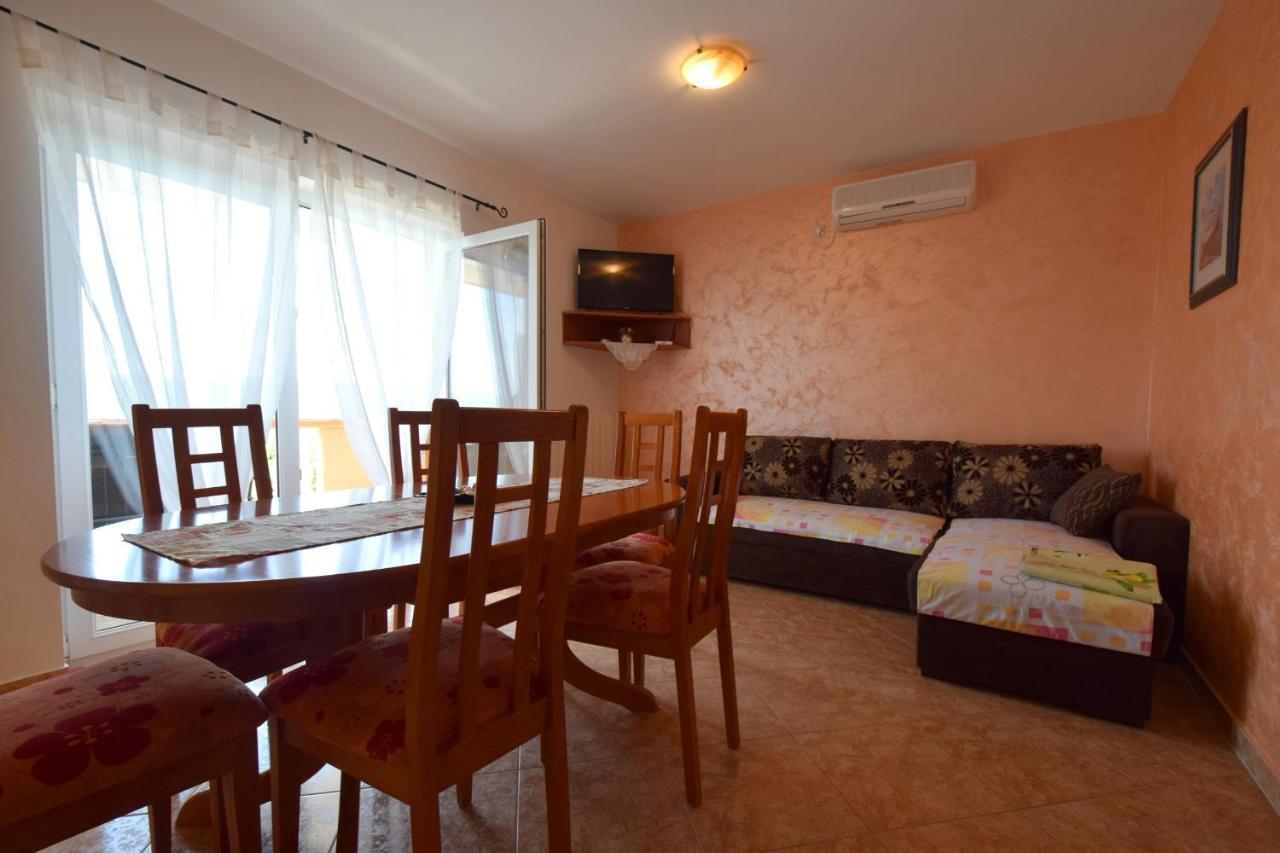 Apartments Rose Čižići Buitenkant foto