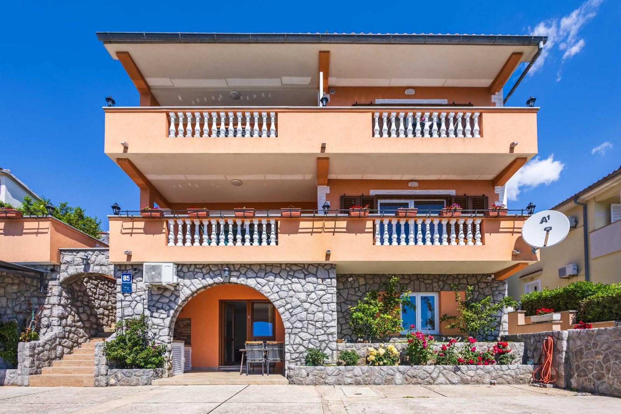 Apartments Rose Čižići Buitenkant foto