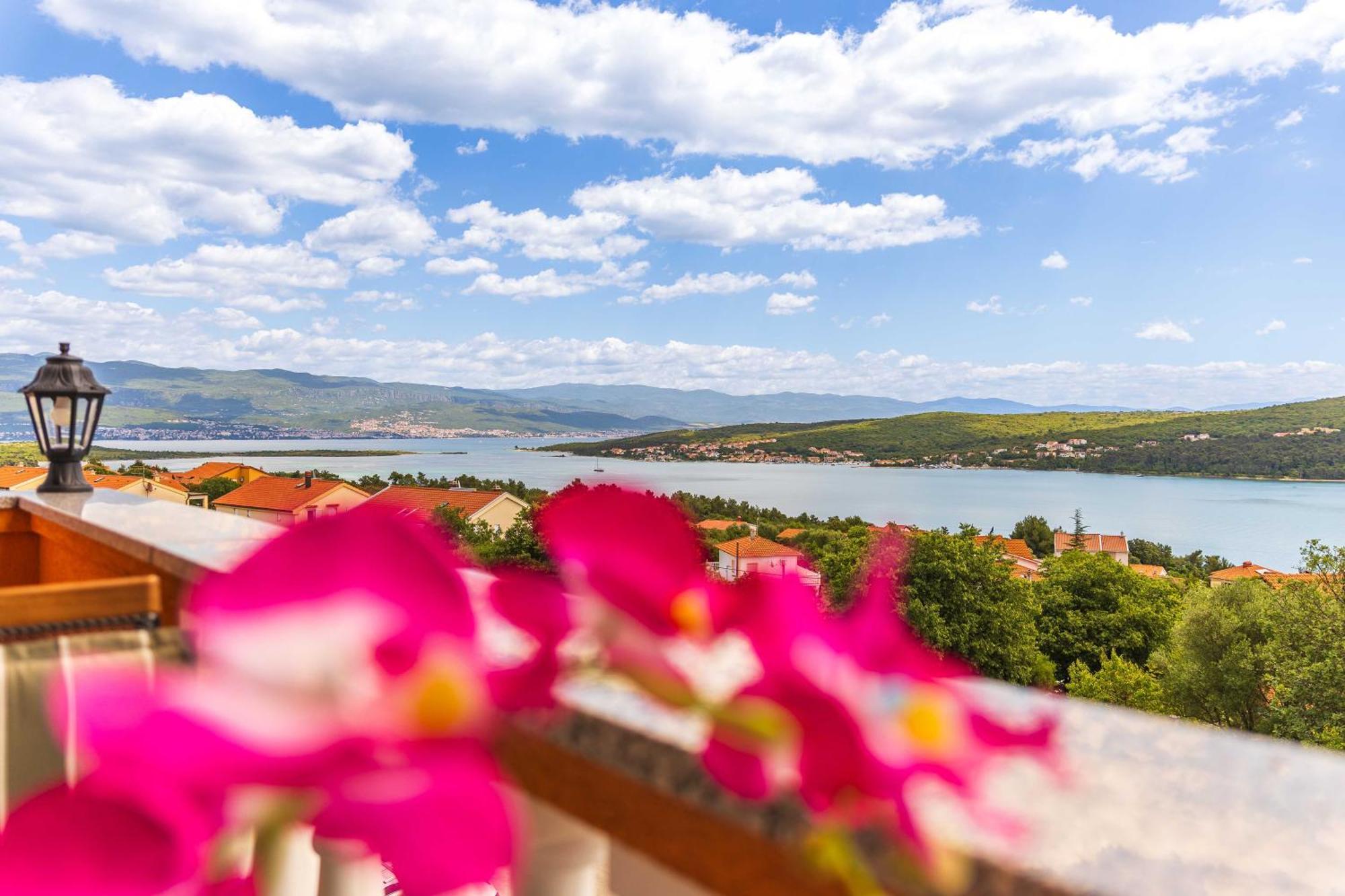 Apartments Rose Čižići Buitenkant foto
