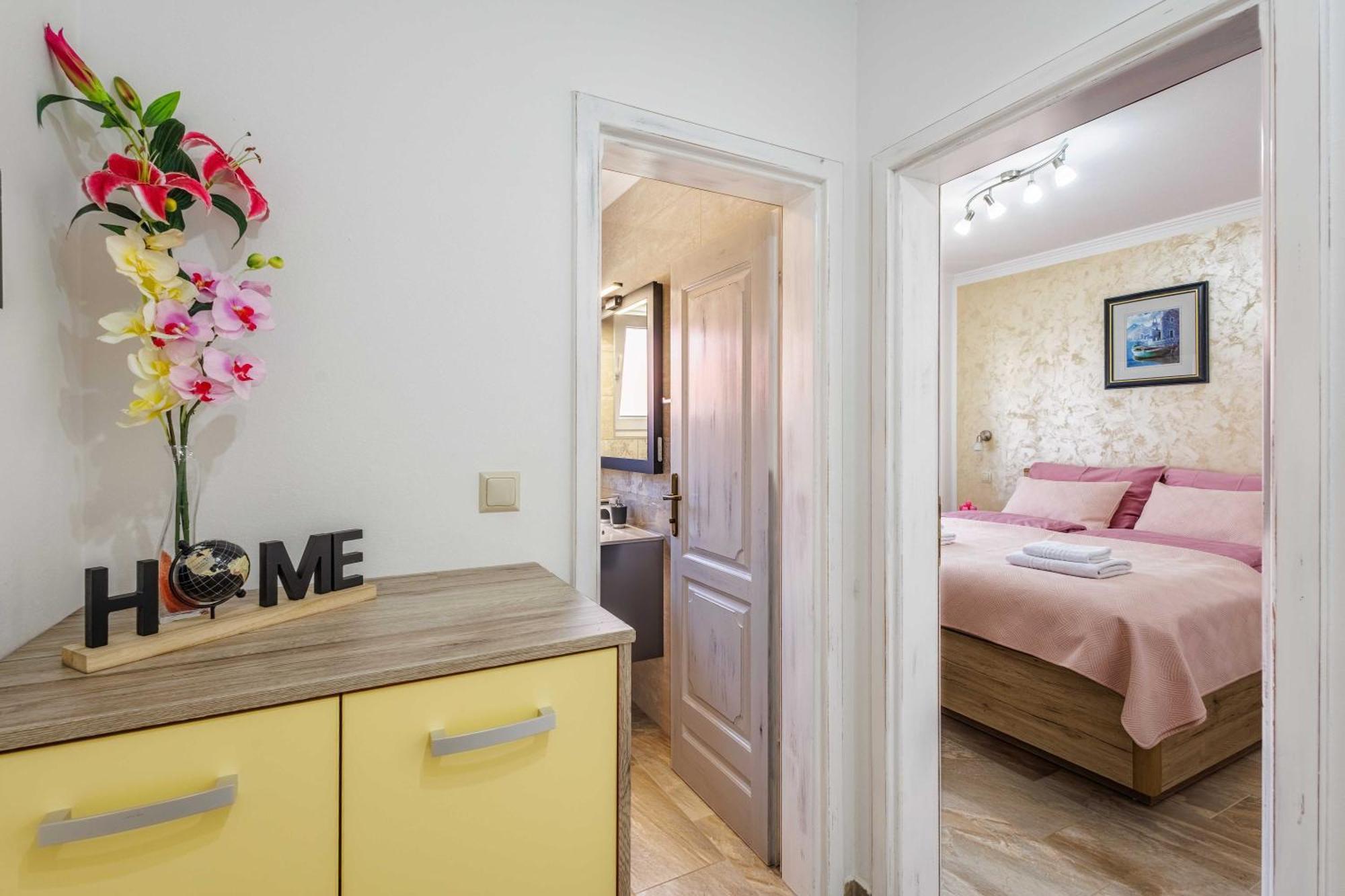 Apartments Rose Čižići Buitenkant foto