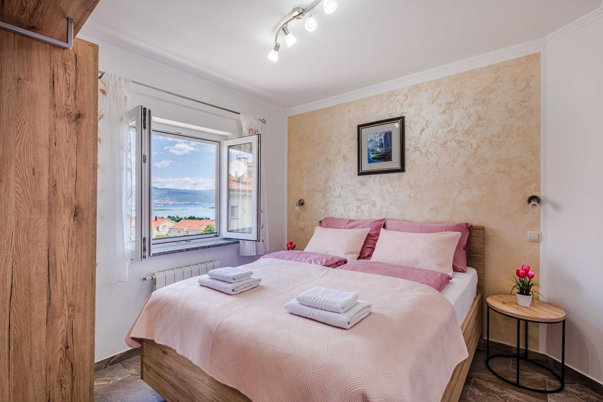 Apartments Rose Čižići Buitenkant foto